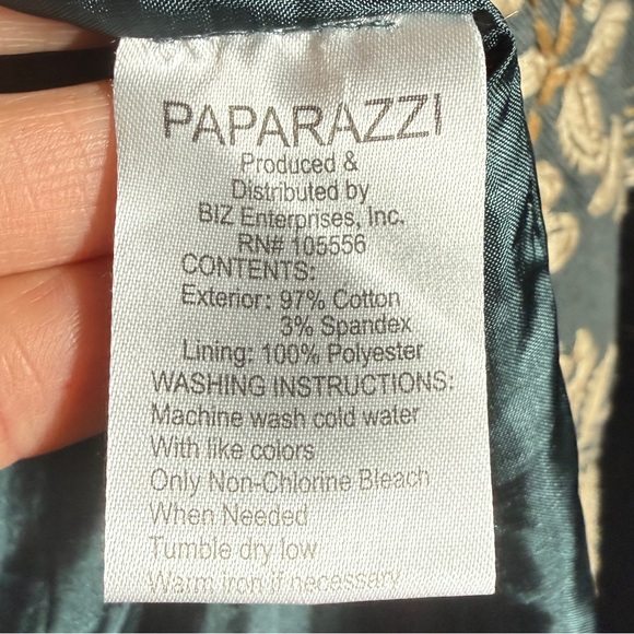 PAPARAZZI embroidered coat - Picture 9 of 9